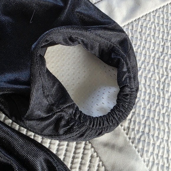 🔥5 FOR $25🔥Wilson Youth Padded Football Girdle, Size Small - Picture 7 of 7